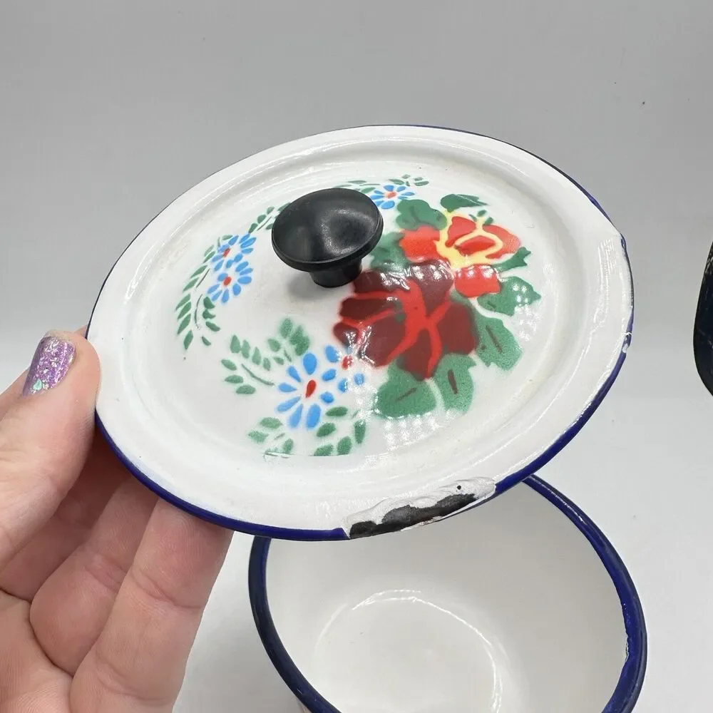 Vintage Mini Floral Enamel Pot Trinket Dish Roses Retro Kitsch Decor - Picture 5 of 13
